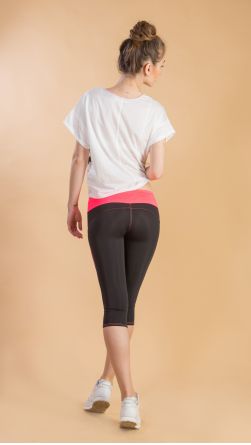 Спортивные леггинсы расшитые, со вставкой, цвет: черные с розовым