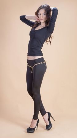 Лосины с цепочкой и выстрочкой на кармане, цвет: черный