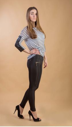 Лосины с замочками и карманами, цвет: черный